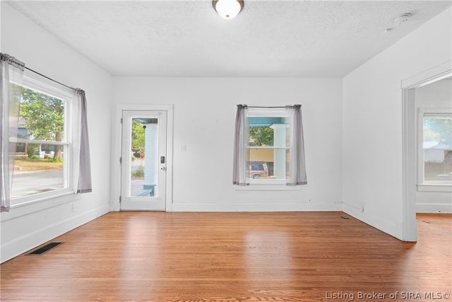 431 Fulton Street, Jeffersonville, IN 47130