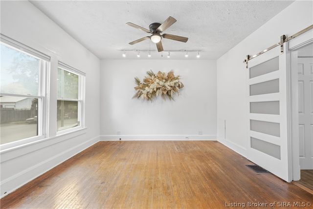 431 Fulton Street, Jeffersonville, IN 47130