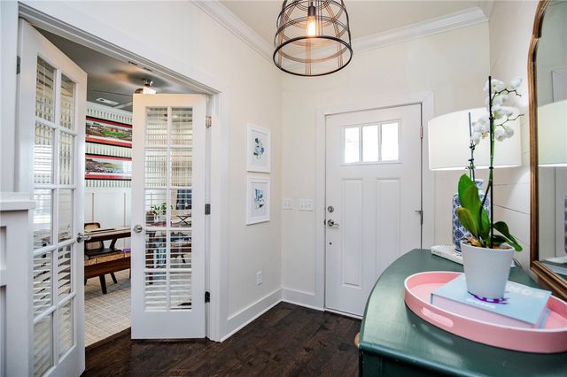 906 Charing Cross, Cave Springs, AR 72718