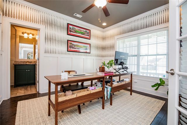 906 Charing Cross, Cave Springs, AR 72718