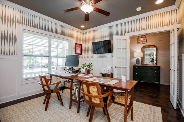 906 Charing Cross, Cave Springs, AR 72718