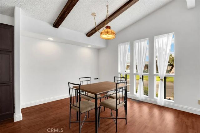 10681 Oak 89, Los Alamitos, CA 90720