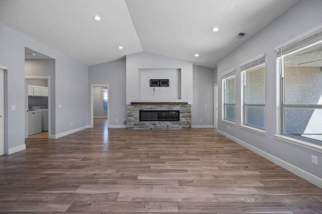 678 Medhurst Lane, Grand Junction, CO 81504