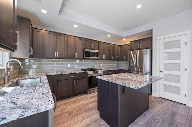 678 Medhurst Lane, Grand Junction, CO 81504