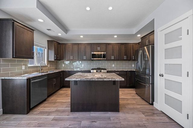 678 Medhurst Lane, Grand Junction, CO 81504