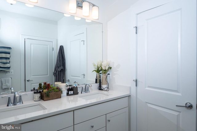16132 FREDERICK RD, Rockville, MD 20850