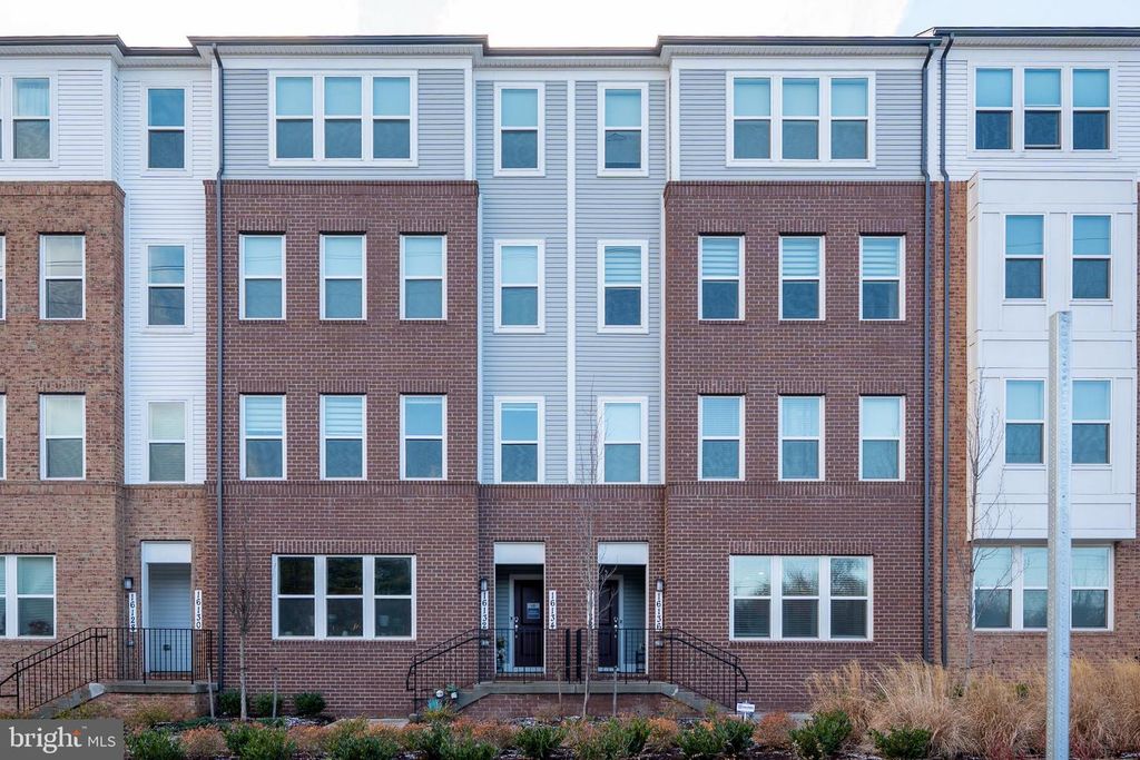 16132 FREDERICK RD, Rockville, MD 20850