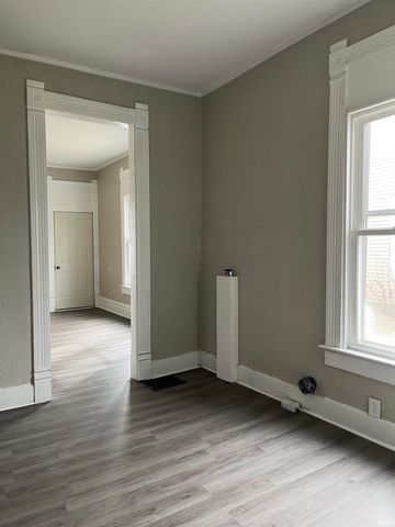 326 E Tipton Street, Huntington, IN 46750