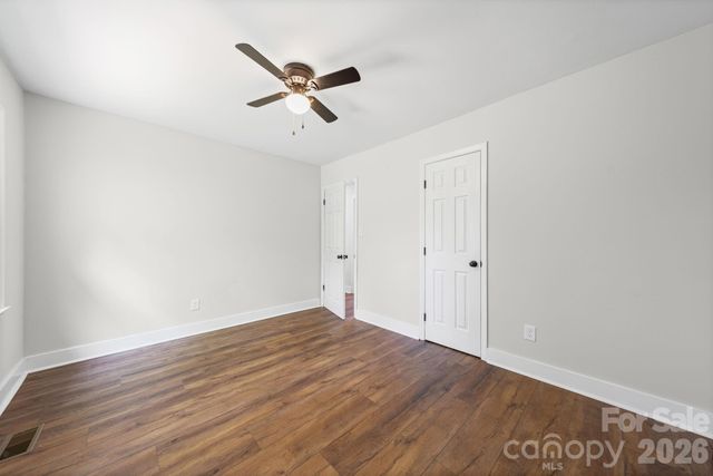 661 Kilborne Drive, Gastonia, NC 28052