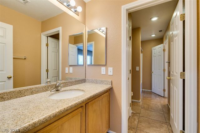815 Chameleon Star Avenue, Henderson, NV 89015