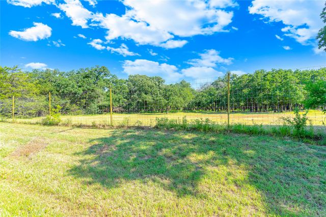 4825 Conveyor Drive, Cleburne, TX 76031