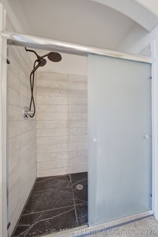 3905 W 105th Place S, Jenks, OK 74037