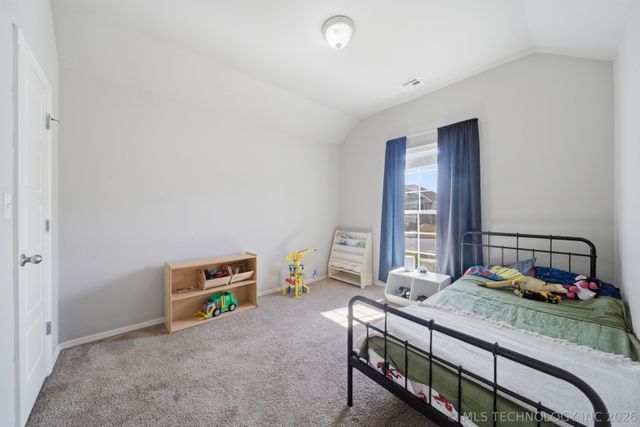 3905 W 105th Place S, Jenks, OK 74037