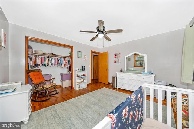 15639 CLEAR SPRING RD, Williamsport, MD 21795