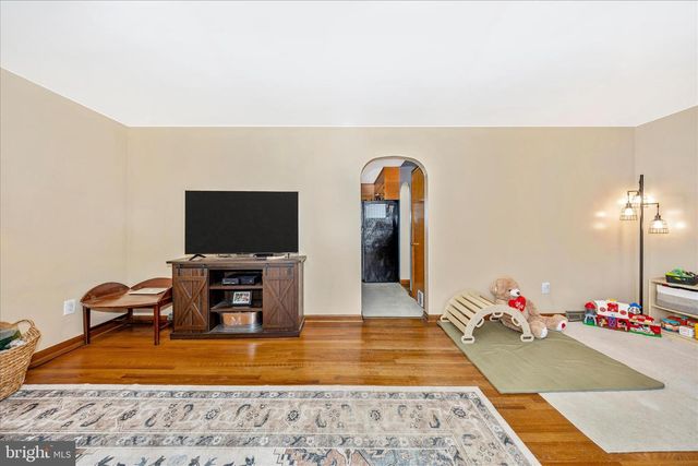 15639 CLEAR SPRING RD, Williamsport, MD 21795