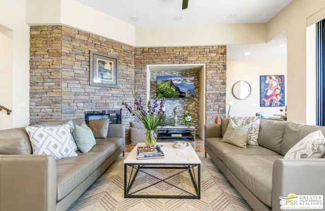 79800 Via Sin Cuidado, La Quinta, CA 92253