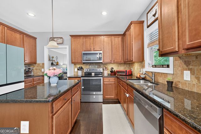 5370 Shadow Walk Way, Gainesville, GA 30507