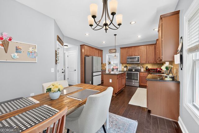 5370 Shadow Walk Way, Gainesville, GA 30507