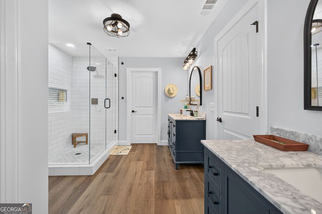 5370 Shadow Walk Way, Gainesville, GA 30507