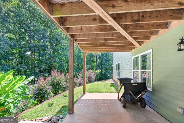 5370 Shadow Walk Way, Gainesville, GA 30507
