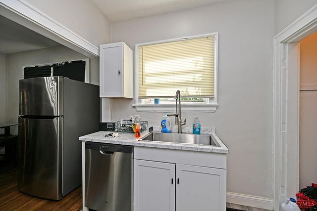 1407 Regent Avenue, Cincinnati, OH 45237