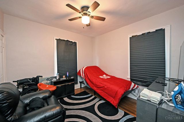 1407 Regent Avenue, Cincinnati, OH 45237