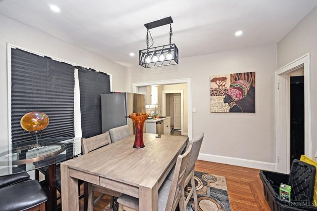 1407 Regent Avenue, Cincinnati, OH 45237