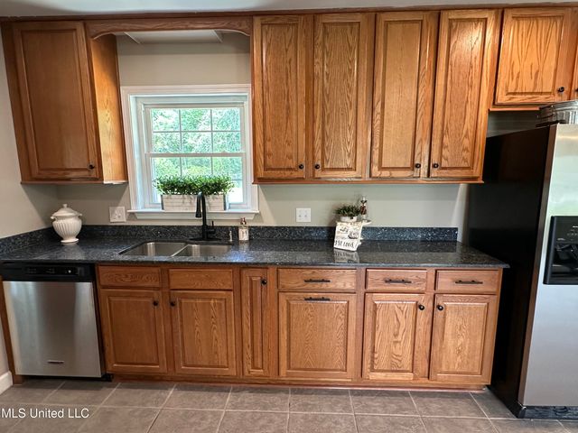 223 Felicity Street, Bay Saint Louis, MS 39520