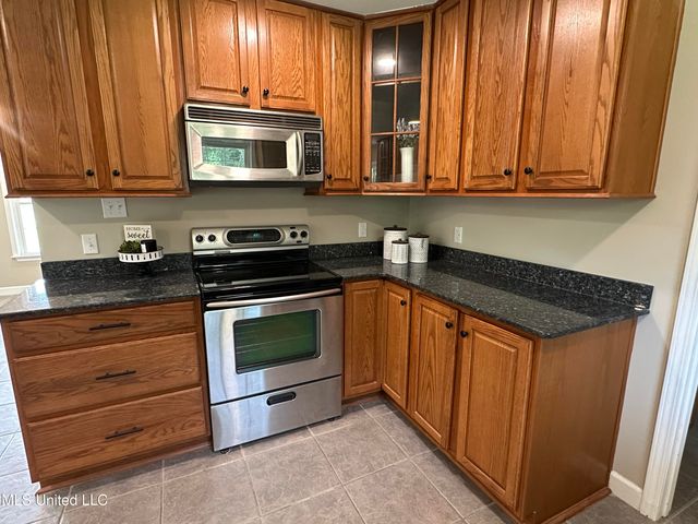 223 Felicity Street, Bay Saint Louis, MS 39520