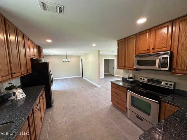 223 Felicity Street, Bay Saint Louis, MS 39520