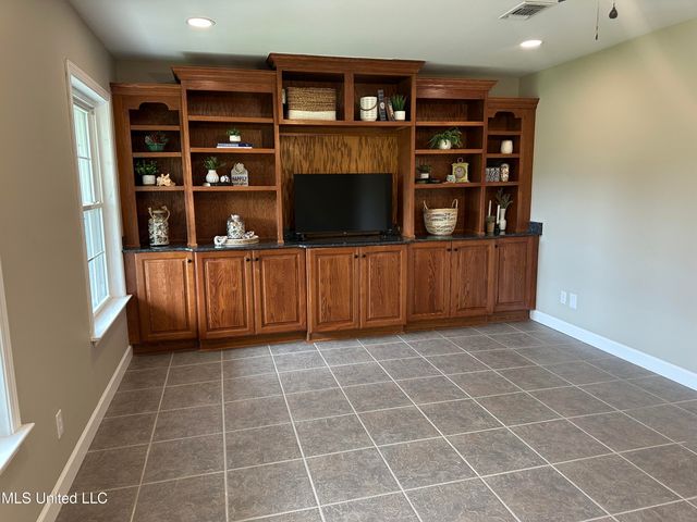 223 Felicity Street, Bay Saint Louis, MS 39520