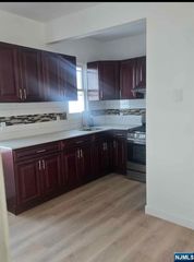 354 E 24th Street 1-R, Paterson, NJ 07514