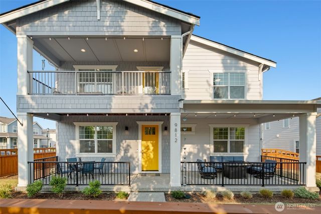 9812 6th Avenue SW, Seattle, WA 98106