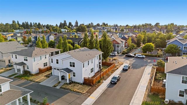 9812 6th Avenue SW, Seattle, WA 98106