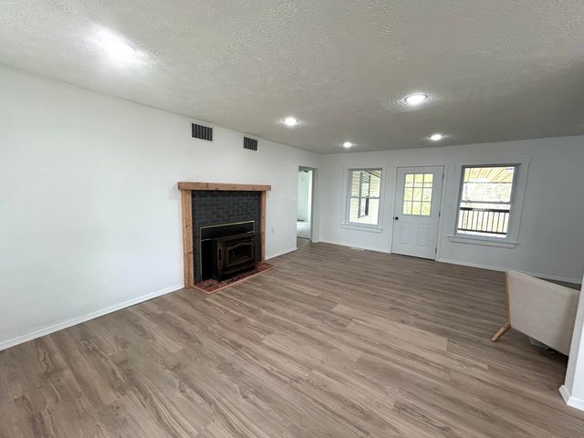 14817 Malberg Road, Cabool, MO 65689