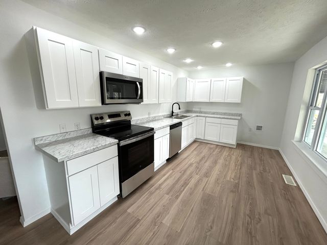 14817 Malberg Road, Cabool, MO 65689