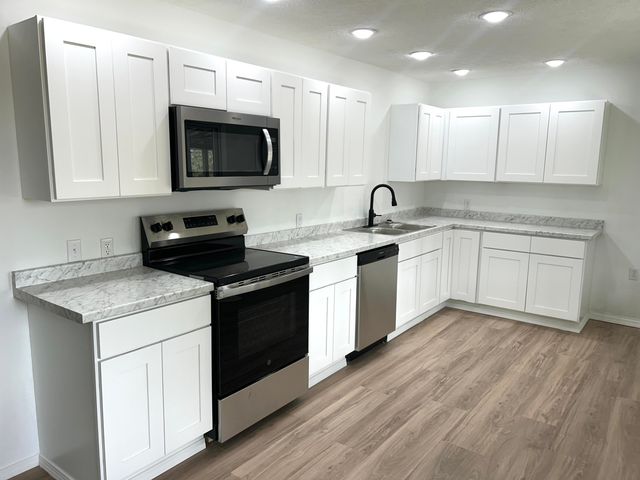 14817 Malberg Road, Cabool, MO 65689