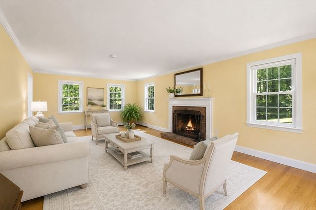 113 Newbridge Road, Sudbury, MA 01776