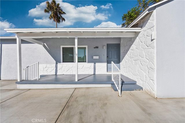 9971 Ilex Avenue, Pacoima, CA 91331