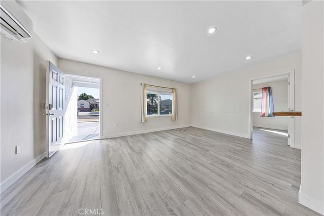 9971 Ilex Avenue, Pacoima, CA 91331