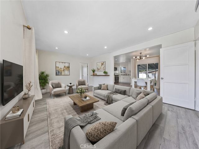 9971 Ilex Avenue, Pacoima, CA 91331