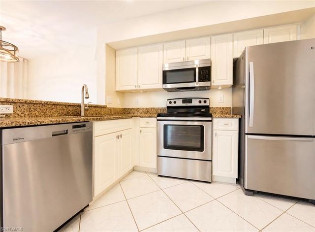 1265 Wildwood Lakes BLVD 201, Naples, FL 34104