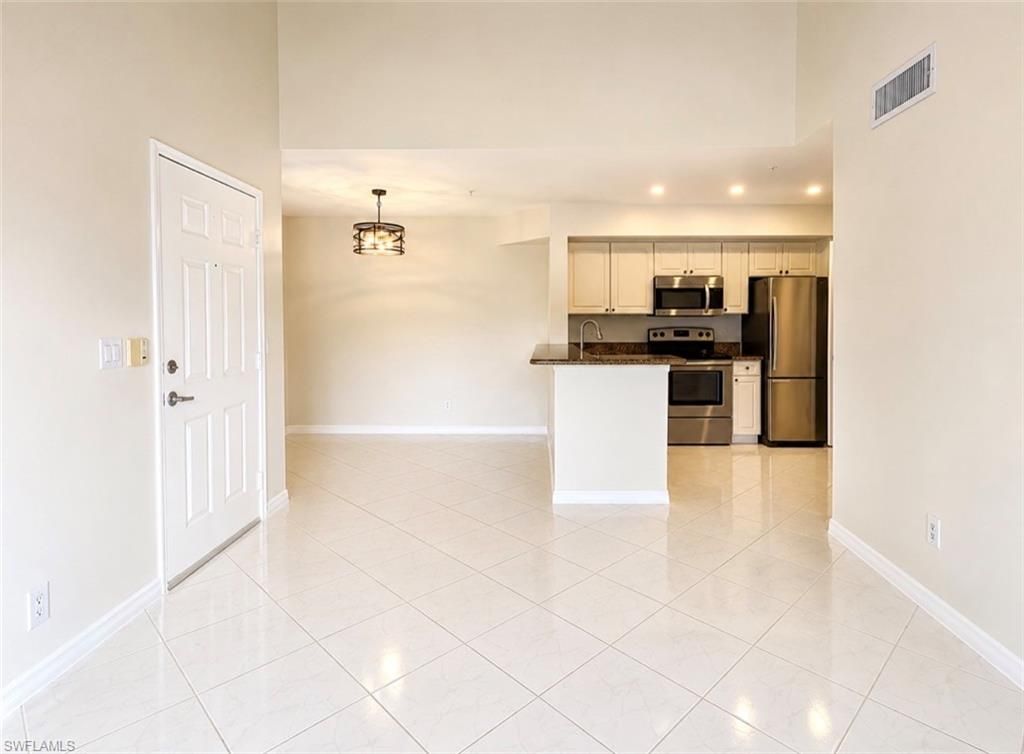1265 Wildwood Lakes BLVD 201, NAPLES, FL 34104 — photo 4