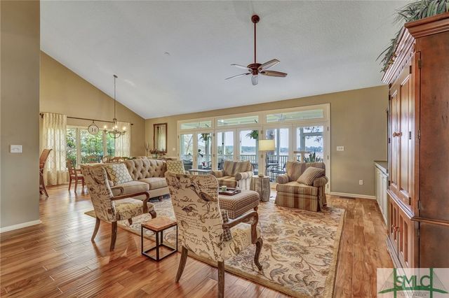 777 E 1st Street, Midway, GA 31320