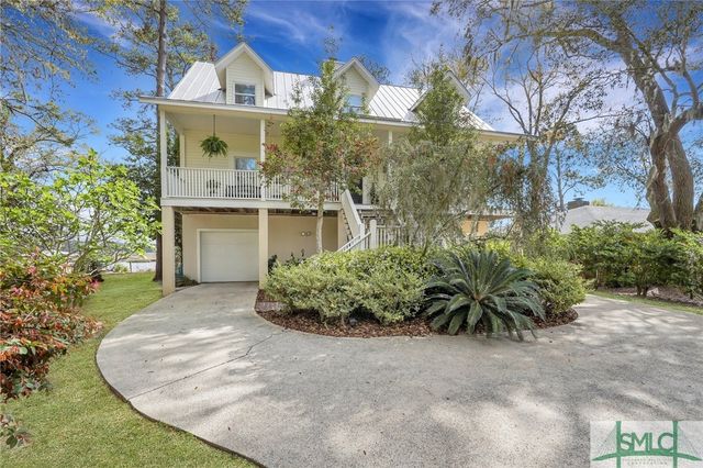 777 E 1st Street, Midway, GA 31320