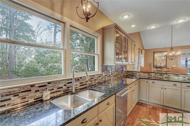 777 E 1st Street, Midway, GA 31320