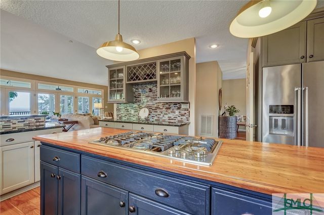 777 E 1st Street, Midway, GA 31320