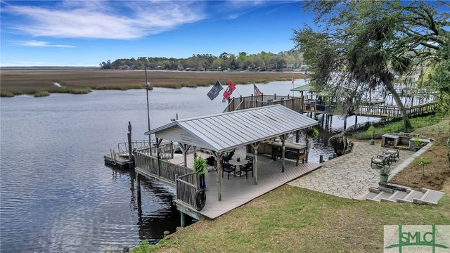 777 E 1st Street, Midway, GA 31320