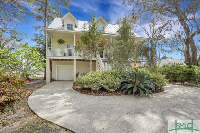 777 E 1st Street, Midway, GA 31320