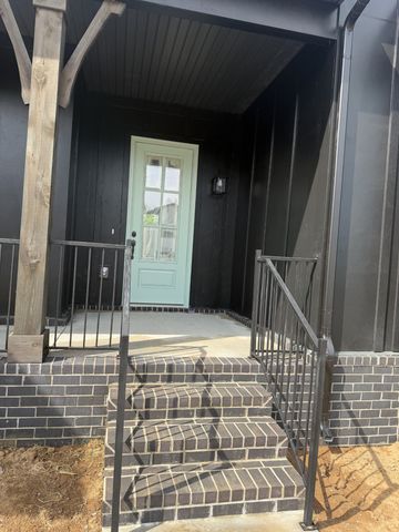 1008 Tiane Trail, Gallatin, TN 37066